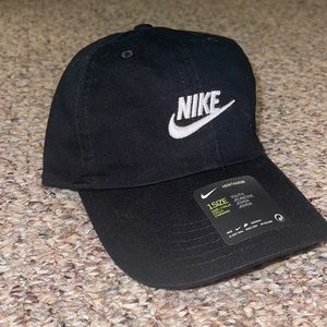 Women’s Nike baseball cap